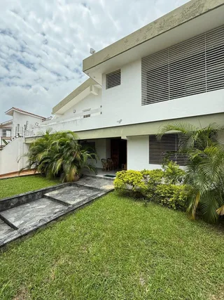 Casa en Urb. La viña