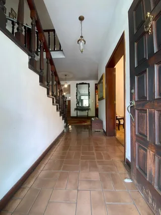 Casa en Urb. Guaparo, calle de los colegios
