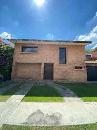 Casa en Trigal Norte, Conjunto Residencial Valle Escondido