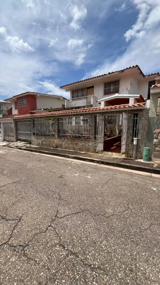Casa en Venta en Urb. Prebo I, Valencia - Carabobo — 5 hab 179m² — USD 127,000