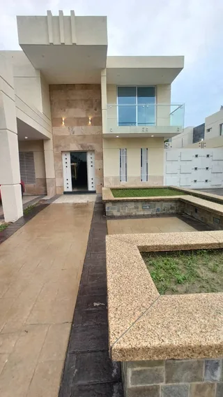 Casa en Las Morochas, San Diego