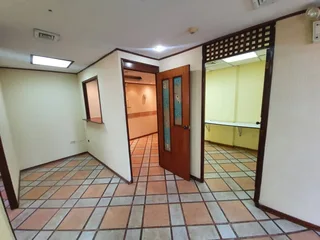 Oficina en Av. Bolívar Norte, Torre Principal