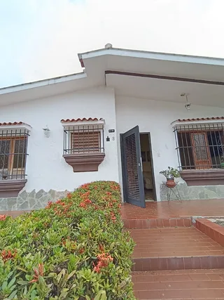 Casa en Trigal norte, Sector Piedras Pintadas
