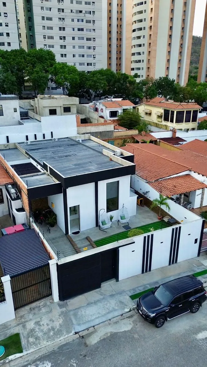 Casa en Venta en El Parral — 3 hab 401m² — USD 329,000