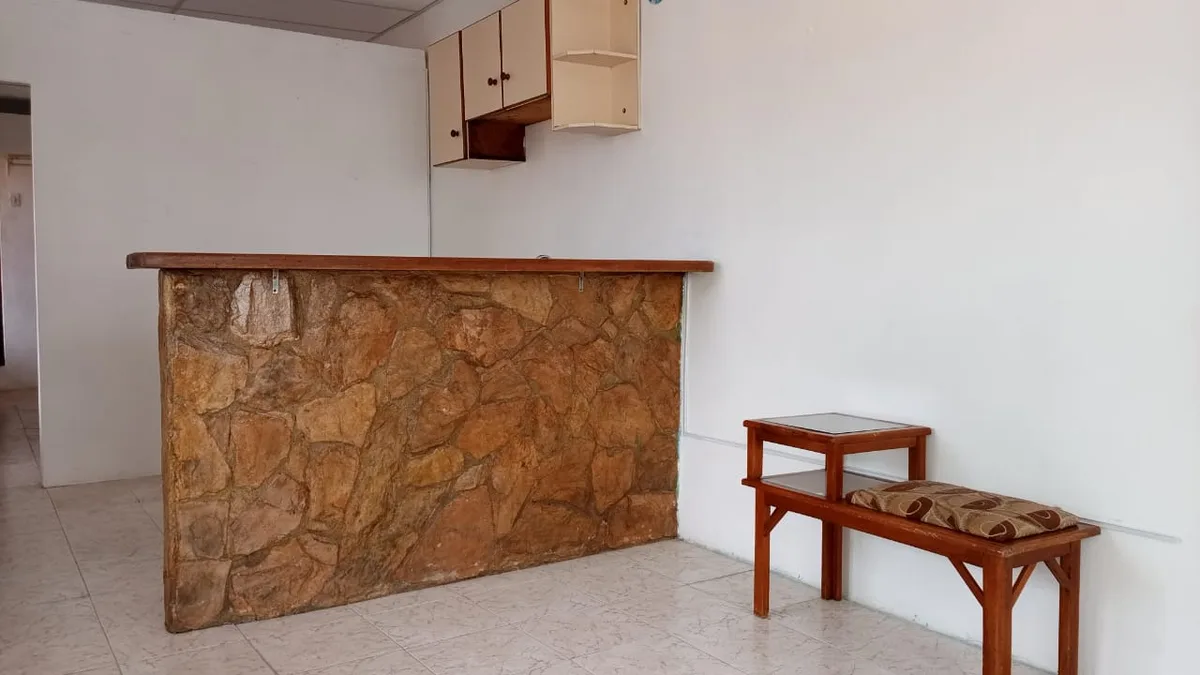 Apartamento en Alquiler en Urb.Paraparal/sector Los Cerritos — 1 hab 34m² — USD 120