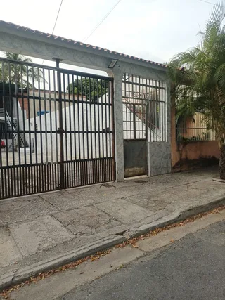 Casa en Urb. Las Quintas de Naguangua ll etapa