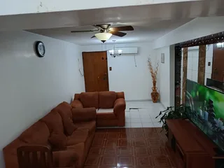 Apartamento en Res. Mirador naguanagua