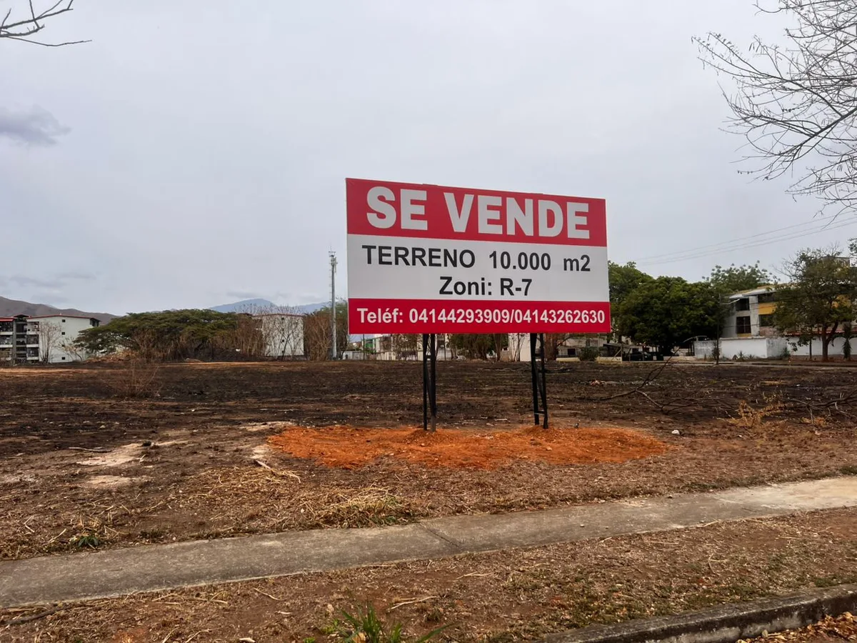 Terreno en Venta en Av principal del morro II calle 138 10000m² — USD 730,000