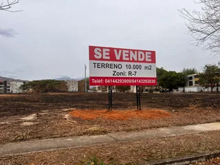 Terreno en Av principal del morro II calle 138