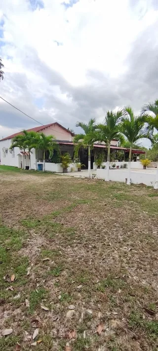 Casa en Urbanización el Encanto, Parroquia Tocuyito. Municipio Libertador.