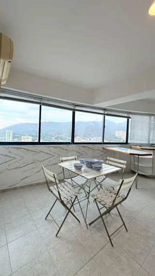 Apartamento en Urb. Los mangos, res. Minotauro