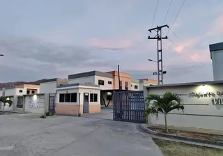 Townhouse en Res. Villa Serena – San Diego