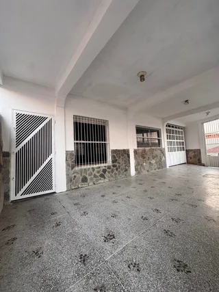 Casa en Ciudad Alianza- villas del Lago- Guacara - Carabobo