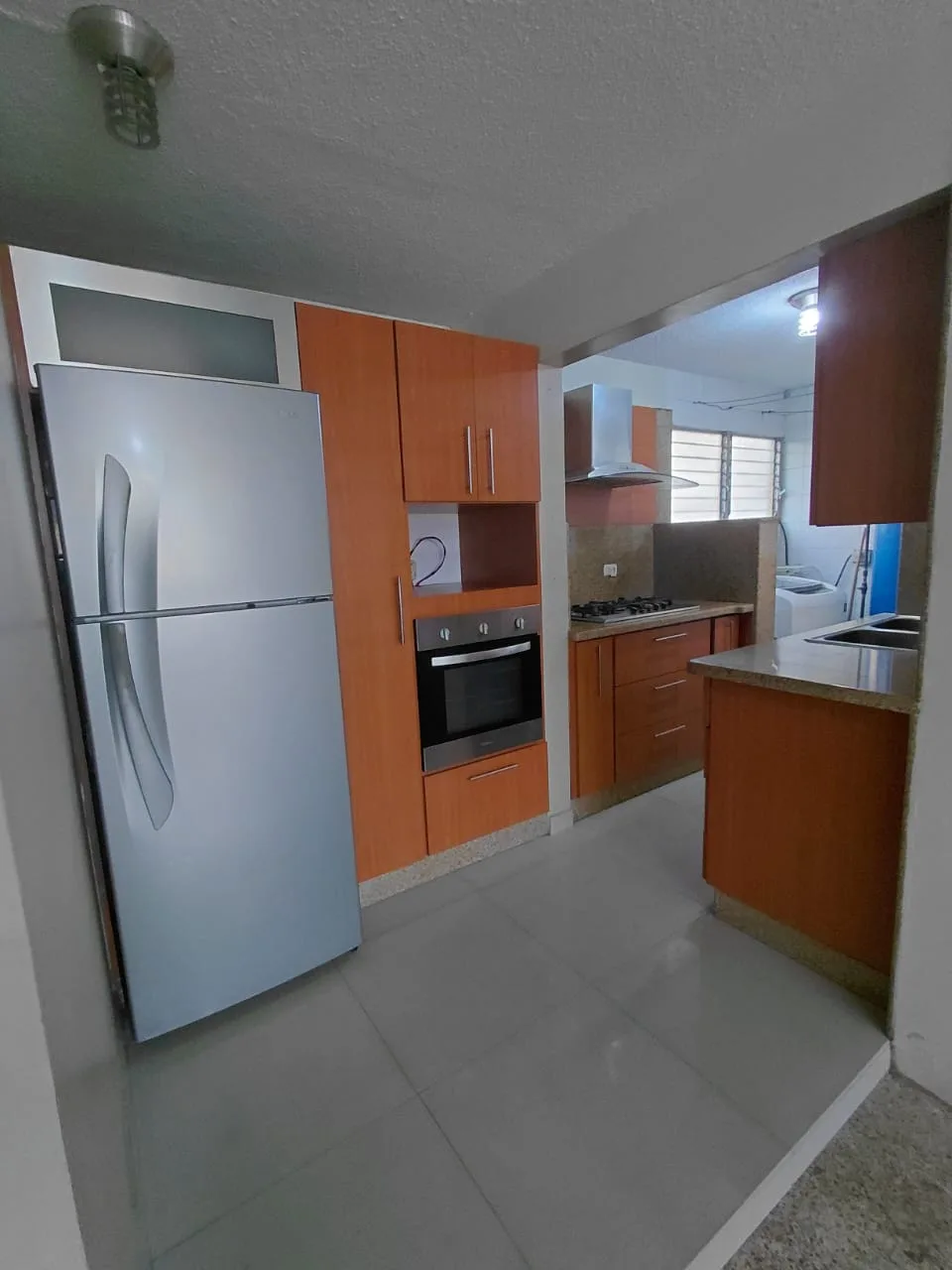 Apartamento en Venta en Urbanización Monteserino 12, San Diego - Carabobo — 3 hab 74m² — USD 55,000