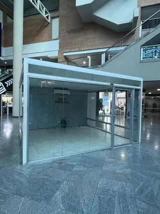 Local en Cc Cristal Planta Baja