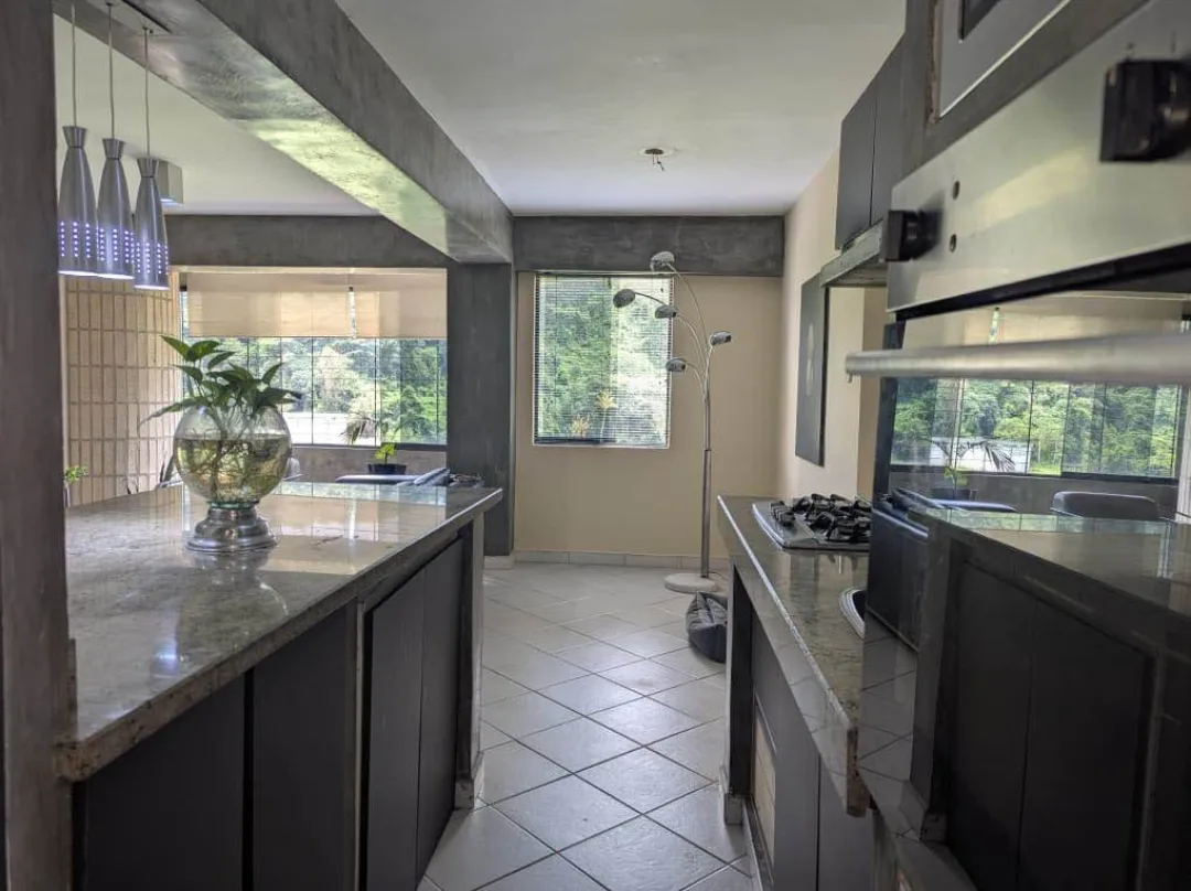 Apartamento en Venta en Res. Altos del Mirador — 2 hab 70m² — USD 80,000
