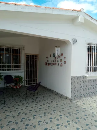 Casa en URB. CIUDAD ALIANZA AVENIDA PRINCIPAL GUACARA