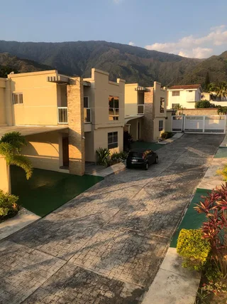 Casa en El Castaño Park, El Castaño