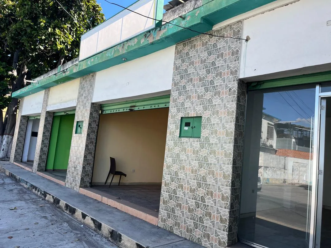 Local en Venta en CALLE JUNIN DE MARACAY ESTADO ARAGUA 100m² — USD 100,000