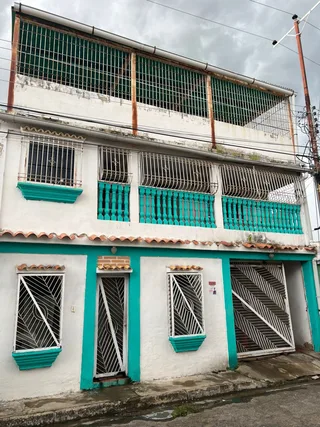 Casa en Bella Florida, Los Conejos, Los Caobos