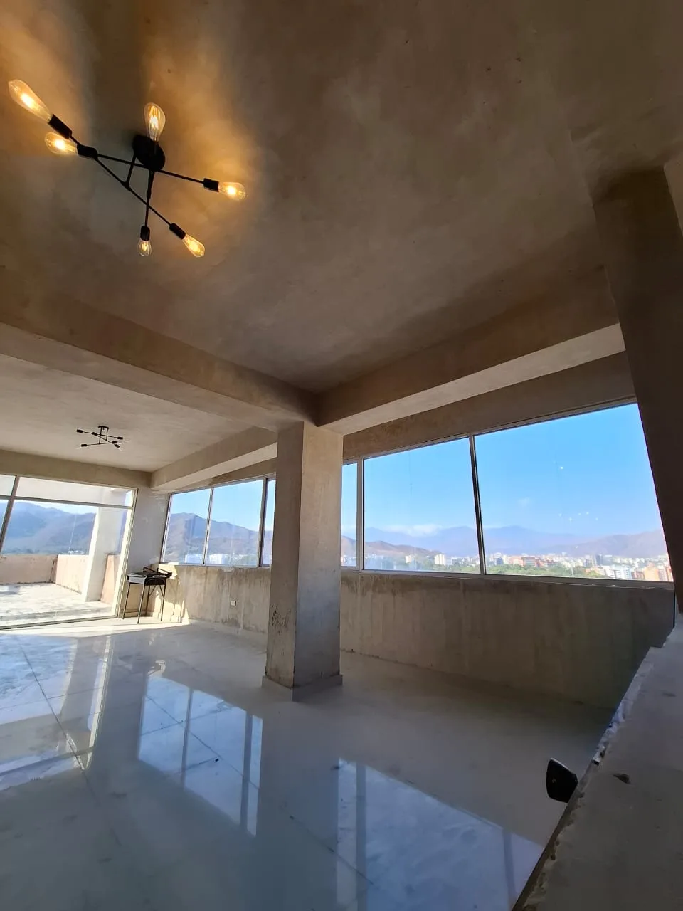 Penthouse en Venta en edificio Sevilla Real torre B (Prebo) — 4 hab 350m² — USD 170,000