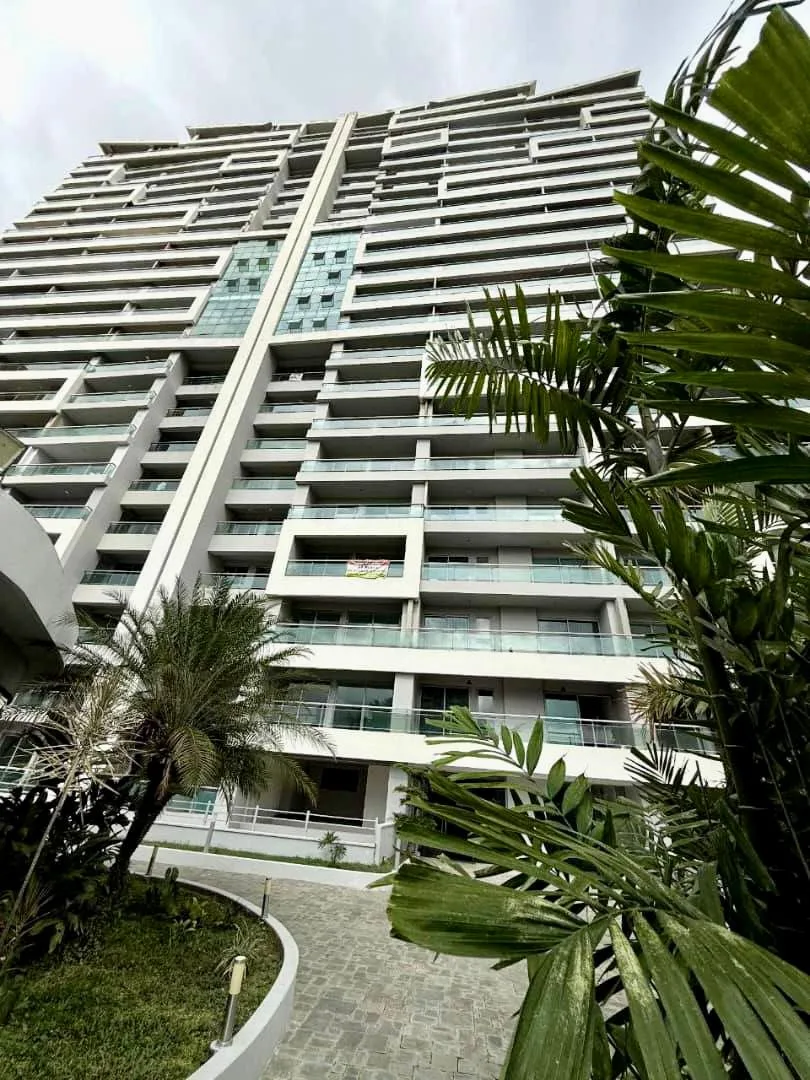 Apartamento en Venta en Trigaleña Alta, Res. Vistapo, Torre B — 2 hab 80m² — USD 135,000