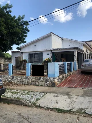 Casa en Urbanización Los Colorados