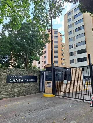 Apartamento en Residencias Santa Clara - Urb. Agua Blanca