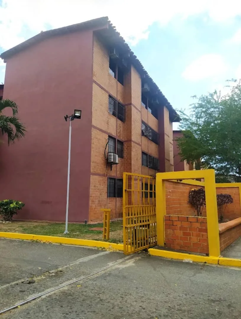 Apartamento en Venta en Residencias Orión. San Diego — 3 hab 74m² — USD 63,000