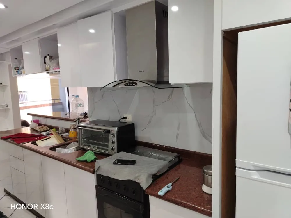 Apartamento en Alquiler en Residencias Poblado de San Diego — 3 hab 83m² — USD 400