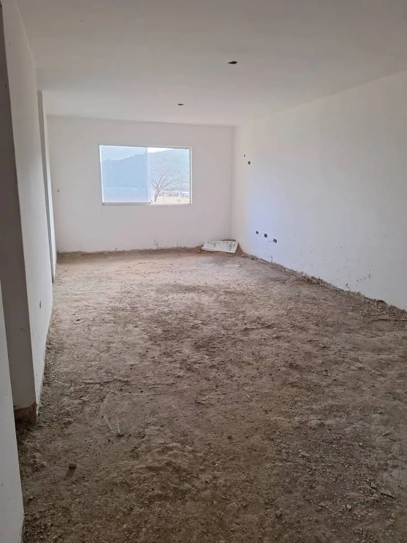 Apartamento en Venta en Conjunto Residencial Abadía — 3 hab 85m² — USD 39,500
