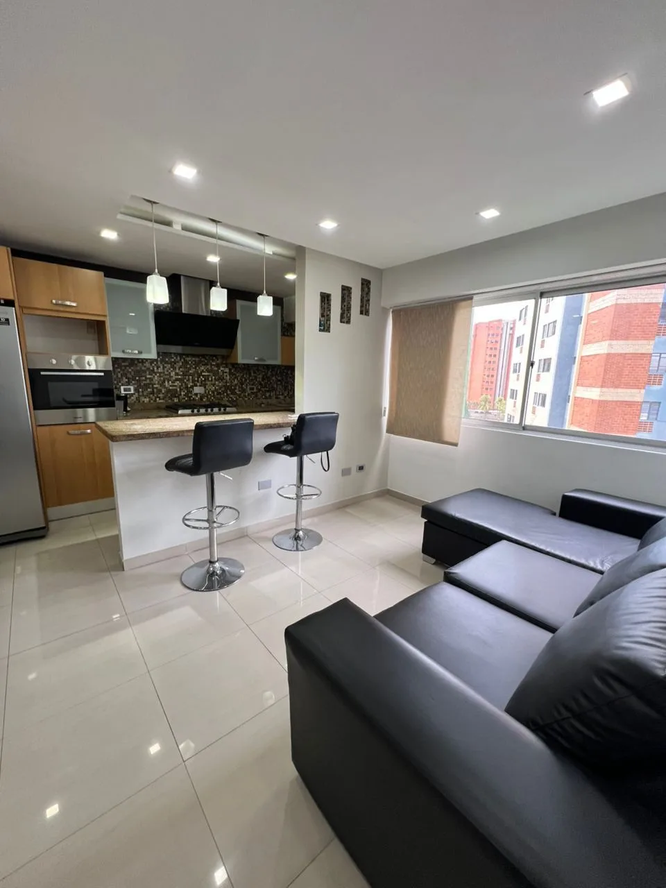Apartamento en Venta en Urb. Los Mangos - Res Taguay — 2 hab 66m² — USD 80,000