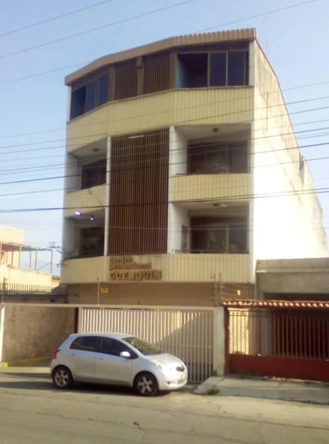 Edificio en Venta en CENTRO DE MARACAY/ CALLE RIVAS 570m² — USD 325,000