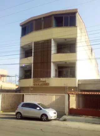 Edificio en CENTRO DE MARACAY/ CALLE RIVAS