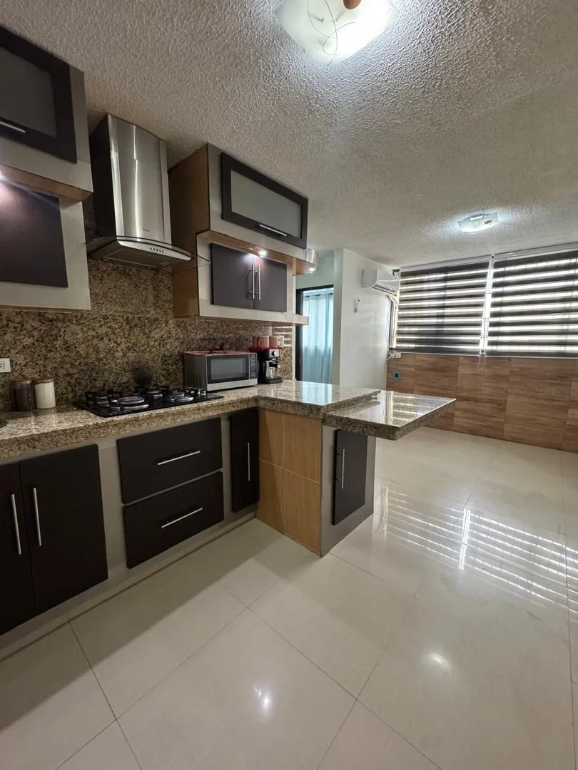 Apartamento en Alquiler en Buenaventura paraparal — 2 hab — USD 200
