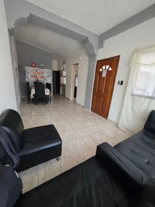 Casa en conjunto residencial araguaney flor amarillo