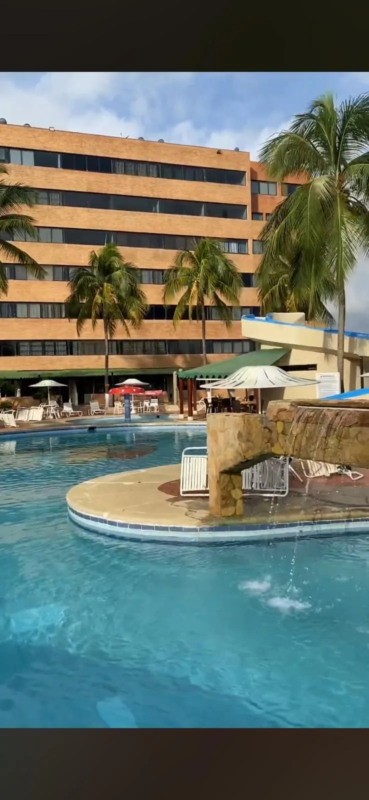 Apartamento en Alquiler en Portobello Tucacas — 1 hab 50m² — USD 350