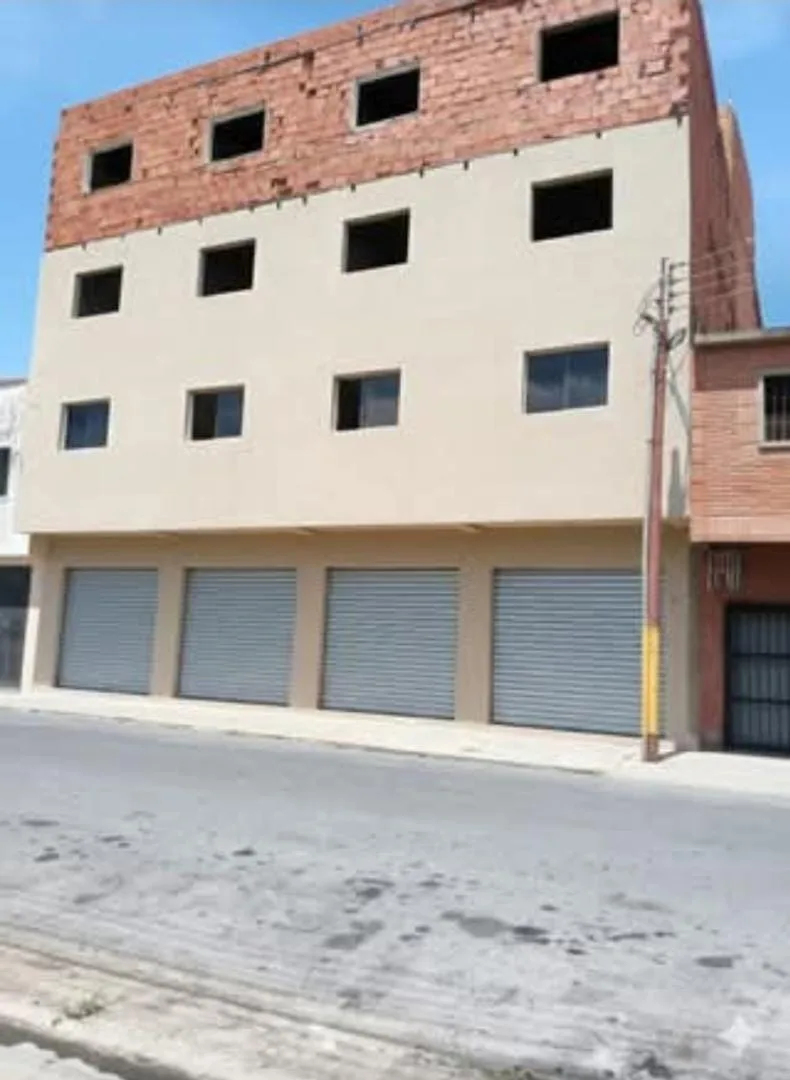 Apartamento en Alquiler en Puerto La Cruz — 2 hab 912m² — Precio a consultar