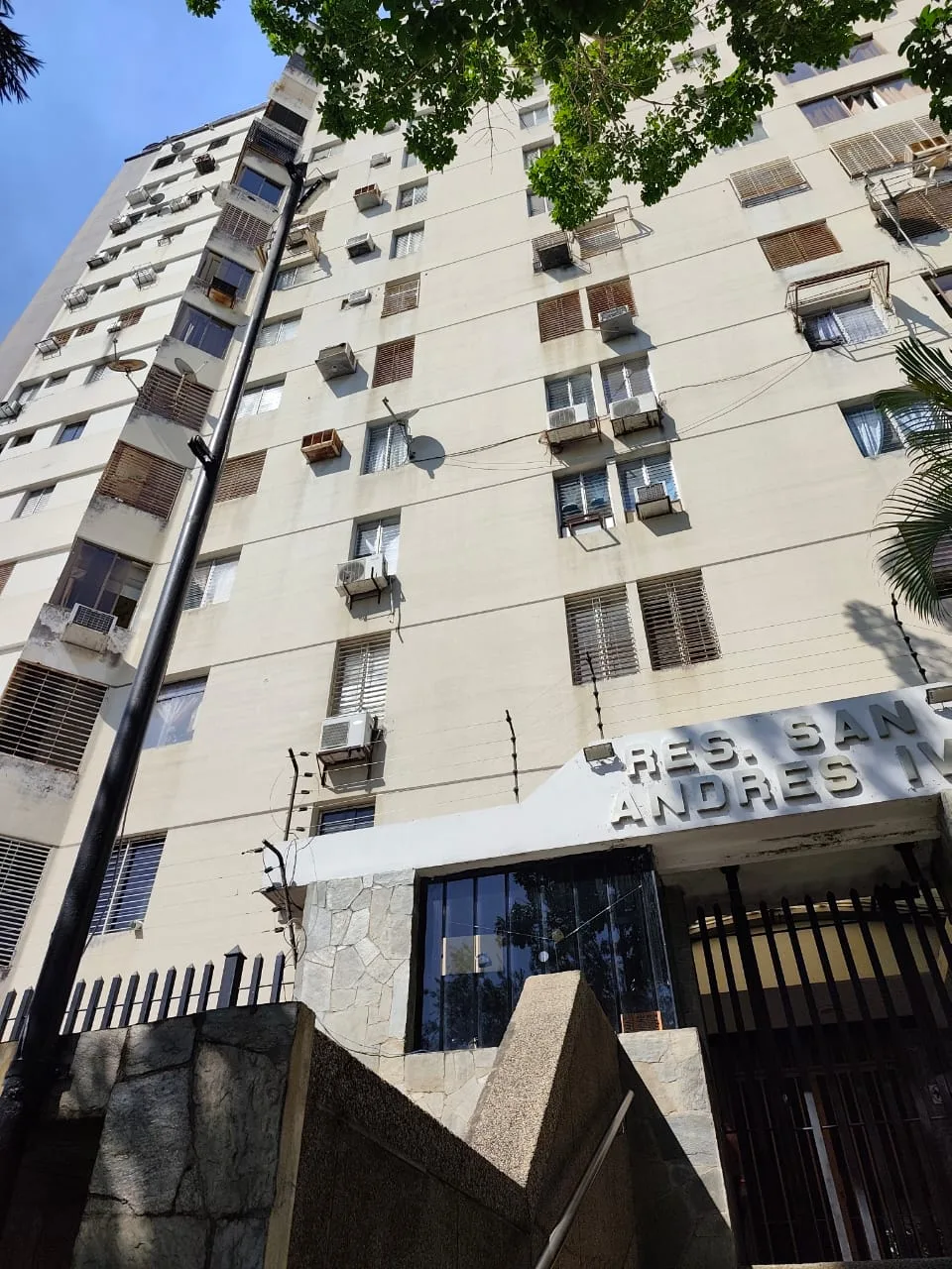 Apartamento en Venta en Urb. El Bosque — 3 hab 87m² — USD 68,000