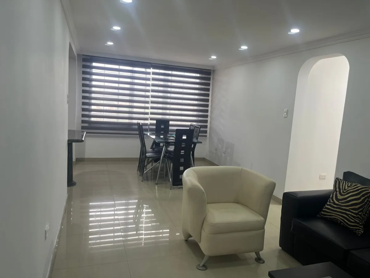 Apartamento en Alquiler en Valle Alto Mañongo — 3 hab — USD 450