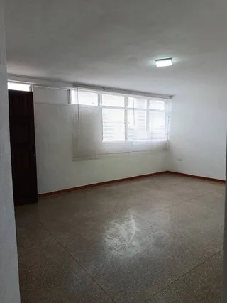 Apartamento en Urb. La Michelena - Valencia