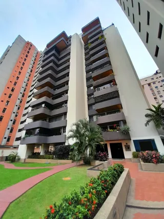 Apartamento en Valles de Camoruco