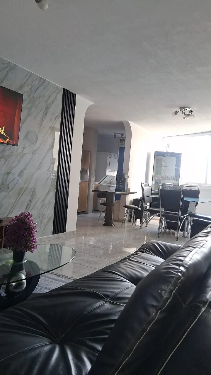 Apartamento en Alquiler en GUAICA REAL - Lechería — 3 hab 86m² — USD 75