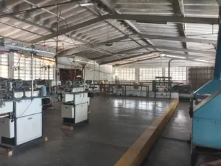 Local en Tocuyito, avenida la honda, cerca de la autopista regional del centro, Valencia - Campo Carabobo
