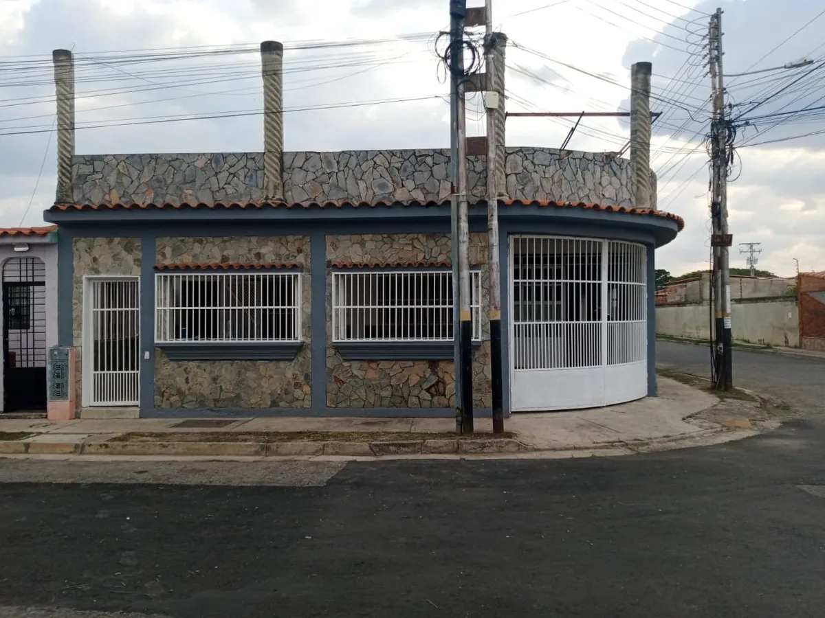 Casa en Venta en Ciudad Alianza — 3 hab — USD 65,000