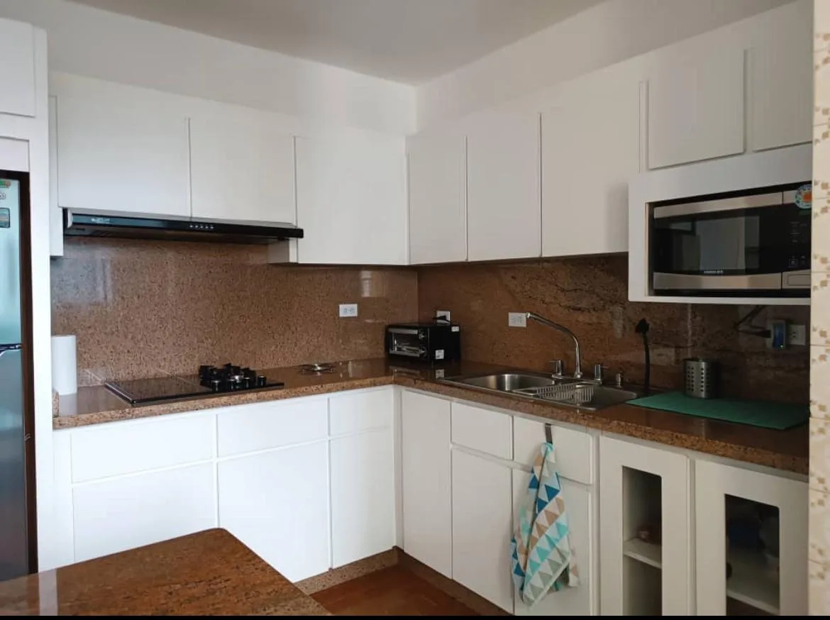 Apartamento en Venta en Resid. Alfa I, Urb. La Trigaleña — 3 hab 100m² — USD 62,500