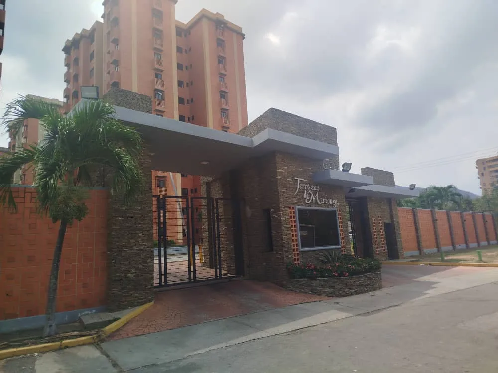 Apartamento en Venta en Terrazas de Mañongo — 3 hab 82m² — USD 73,000
