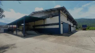 Local en Zona Industrial Santa Rosa, Puerto Cabello