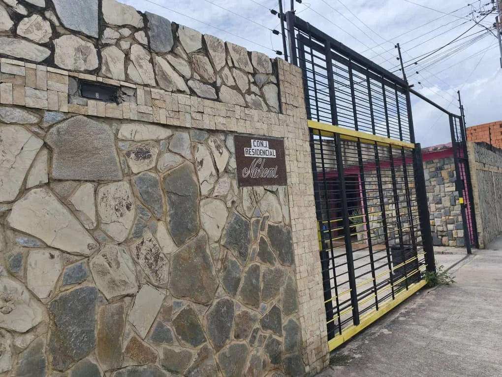Casa en Venta en Conjunto Residencial NOHEMI Paraparal — 1 hab 111m² — USD 36,000