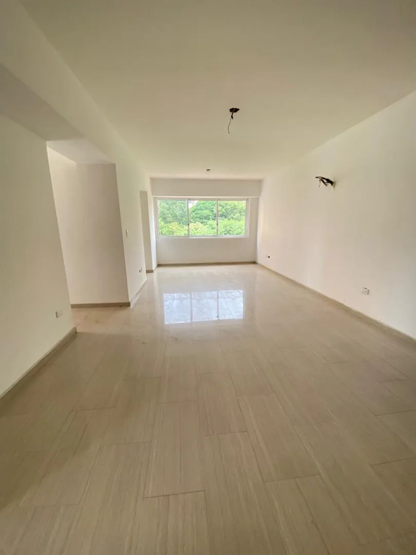 Apartamento en Venta en La Trigaleña, Res. Agua Viva I — 3 hab 125m² — USD 163,000